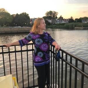 Meet your Posher, Yasmin